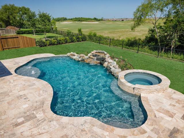 Custom Swimming Pool